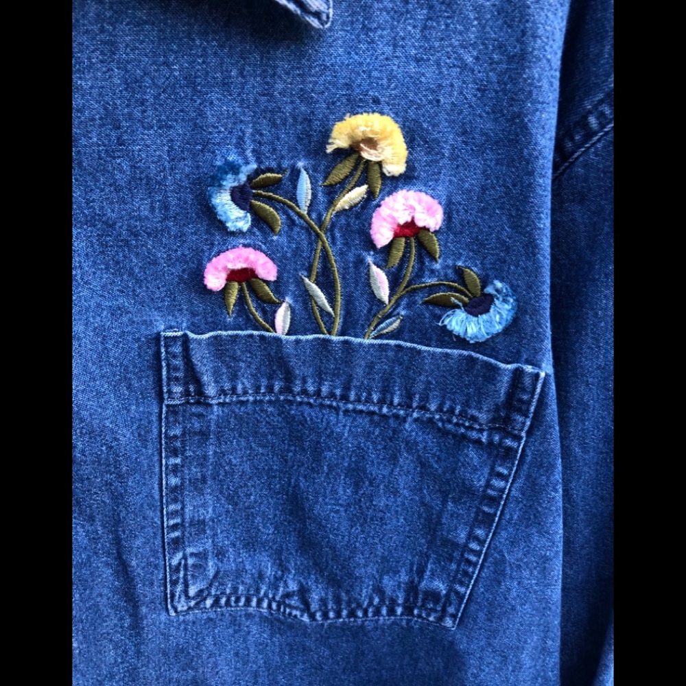 Lemon Grass Jean Shirt - Picture 3 of 5